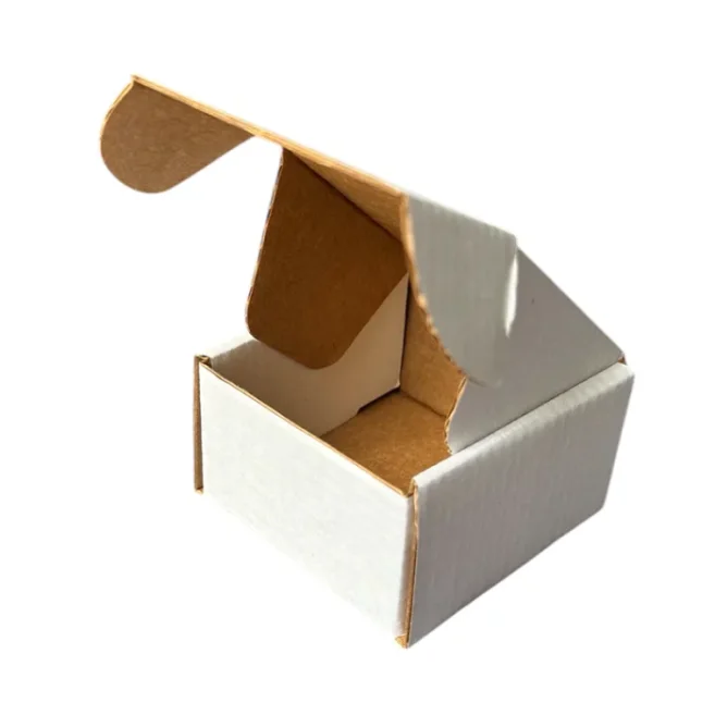 علبة بمقاس 7×7×4 سم - علبة بسعة 0.1 ديسي - علبة بجدار واحد - أبيض - Kolicim (1)